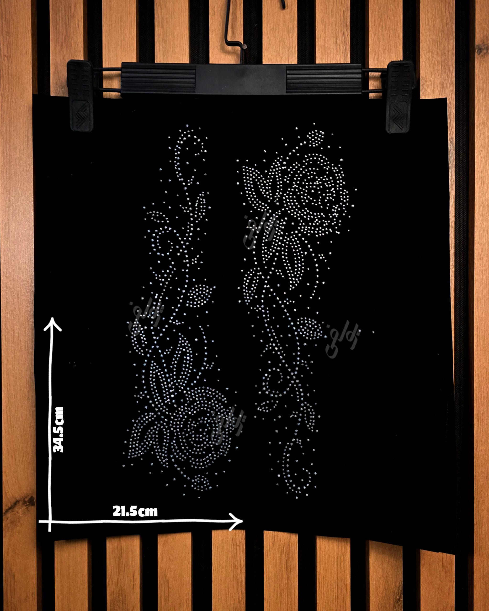 InShot_۲۰۲۵۱۱۲۶_۲۳۰۸۴۸۱۲۹ مانتو زنانه با پنل گل رز نگین دار