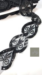 یراق 10 یاردی گیپوری و منجوق دوزی قلب - تصویر 2